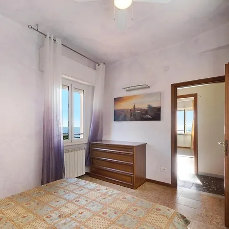 Holiday home Casa Fronte Mare Arma di Taggia