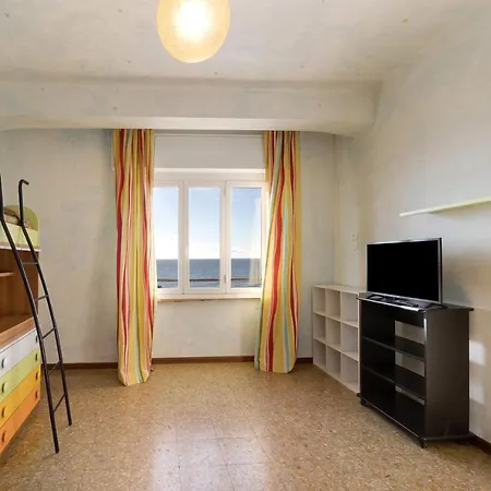 Casa Fronte Mare * 阿尔玛·迪·塔吉亚
