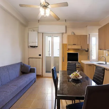 Holiday home Casa Fronte Mare Arma di Taggia